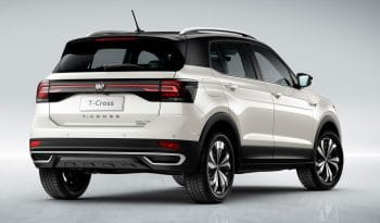 Renting Volkswagen T-Cross lleno