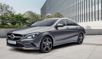 Renting Mercedes CLA Coupé 180 lleno