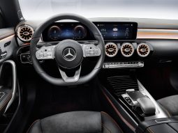 Renting Mercedes CLA Coupé 180 lleno