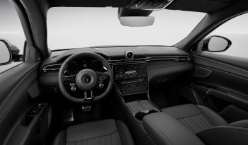 Renting Maserati Grecale GT 2.0 lleno
