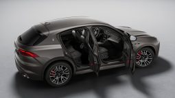 Renting Maserati Grecale GT 2.0 lleno