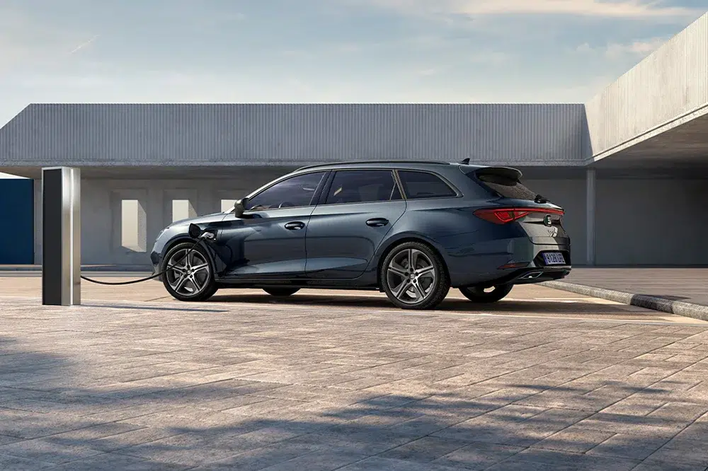 seat leon sporttourer familiar
