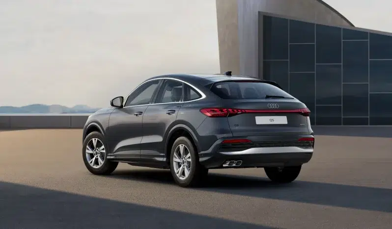 Renting Audi Q5 Sportback lleno