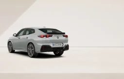 Renting de BMW X2 sDrive 20I lleno