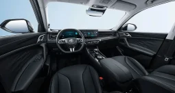 Renting MG HS Plug-In Hybrid Luxury lleno