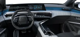 Renting Peugeot 3008 Plug-in hybrid Allure lleno