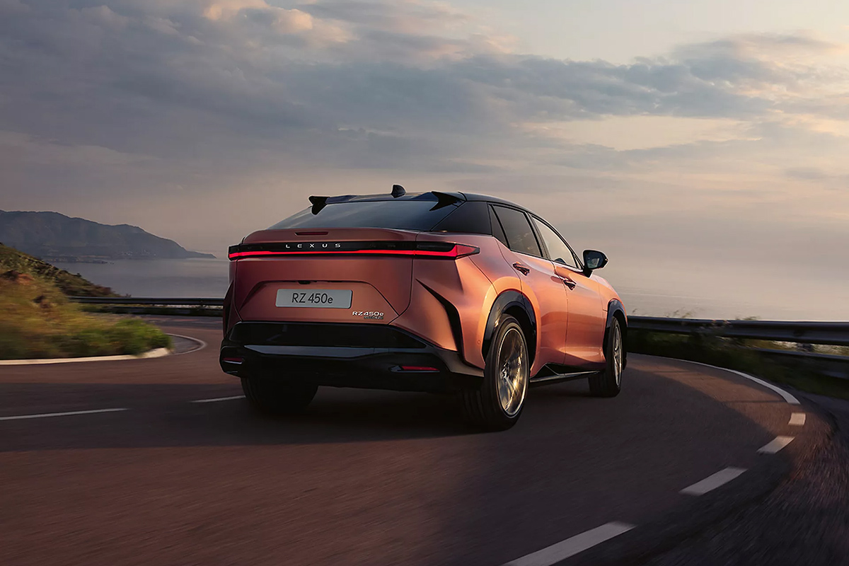lexus rz