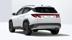 Renting Hyundai Tucson Black Line DT Diésel lleno