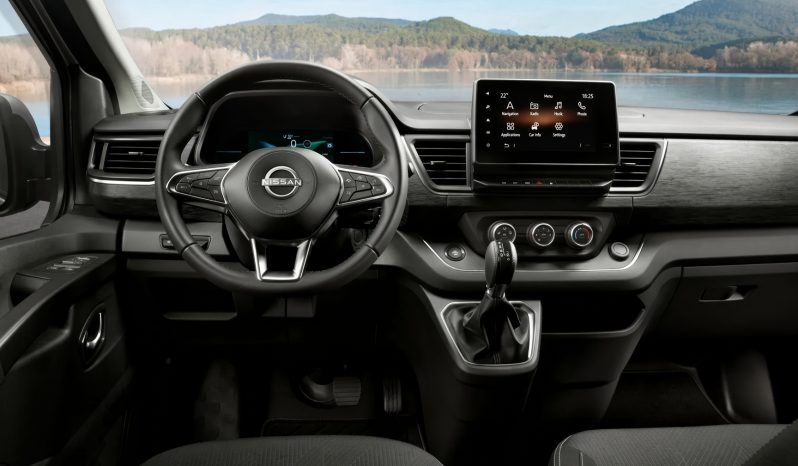 Renting Nissan Primastar lleno