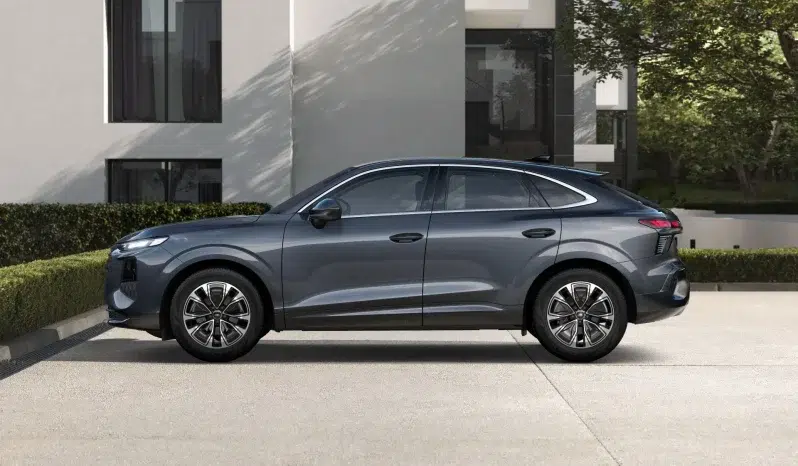 Renting AUDI Q3 Sportback lleno
