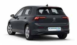 Renting Volkswagen Golf 1.5 eTSI lleno