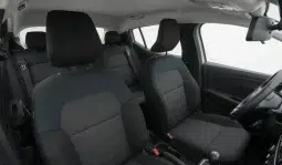 Renting DACIA Sandero Stepway lleno
