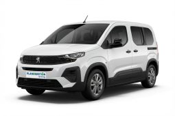 Renting Peugeot Rifter BlueHDi